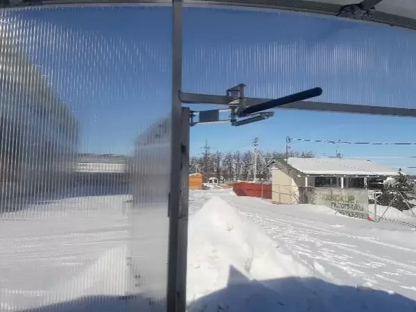 Автоматический открыватель дверей для теплицы Автоматический открыватель дверей для теплицы